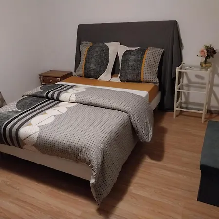 Apartment Zoe 3 D'hotes