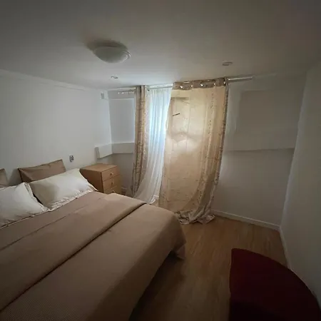 Zoe 3 D'hotes Apartment Savigny-sur-Orge
